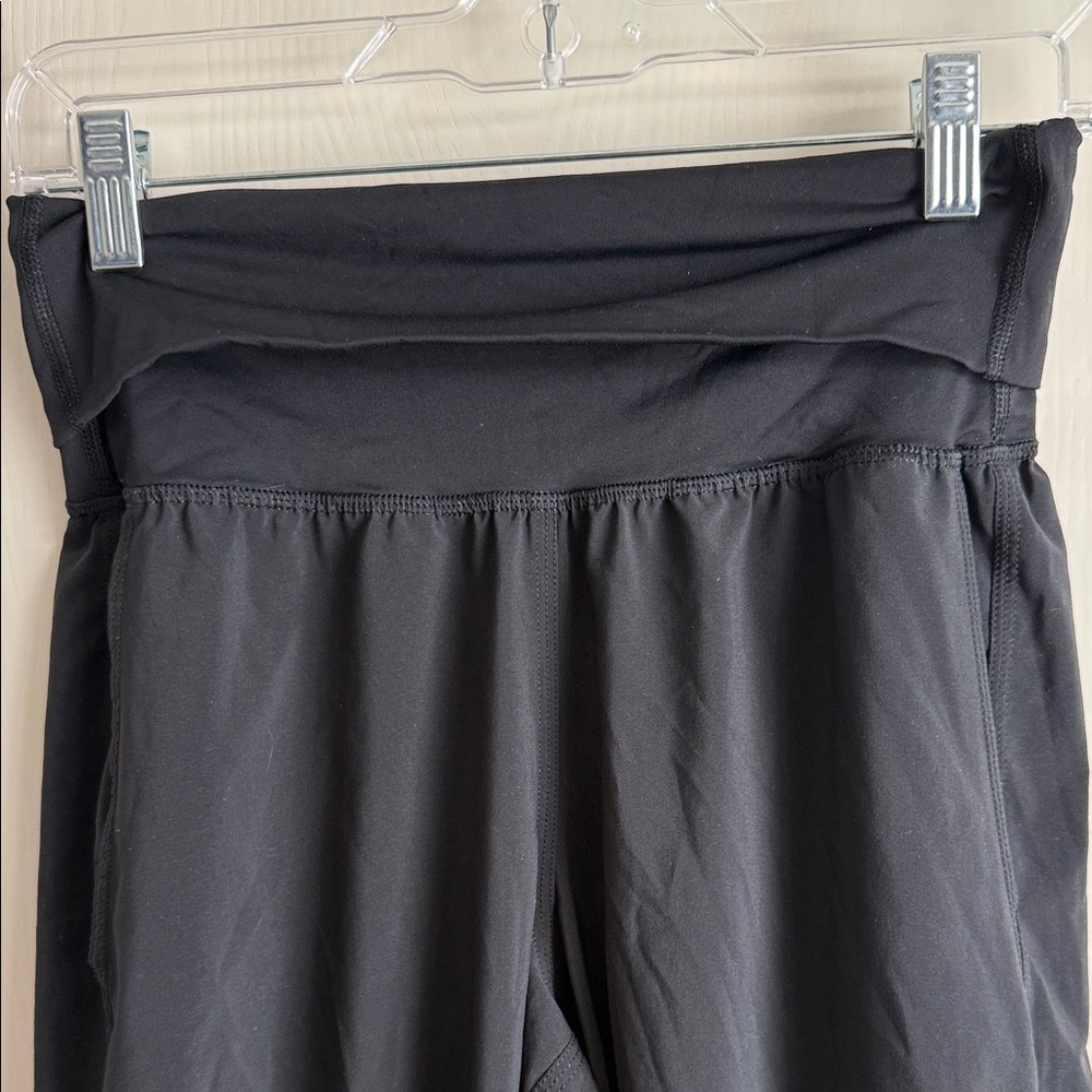 Lululemon pants - Picture 3 of 5